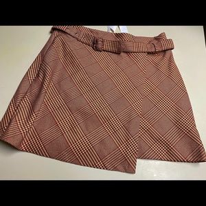NEW H&M red and white striped skirt size 10